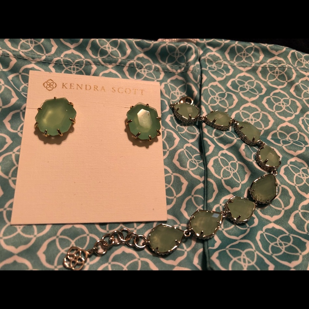 Beautiful chalencony green Brynn bracelet